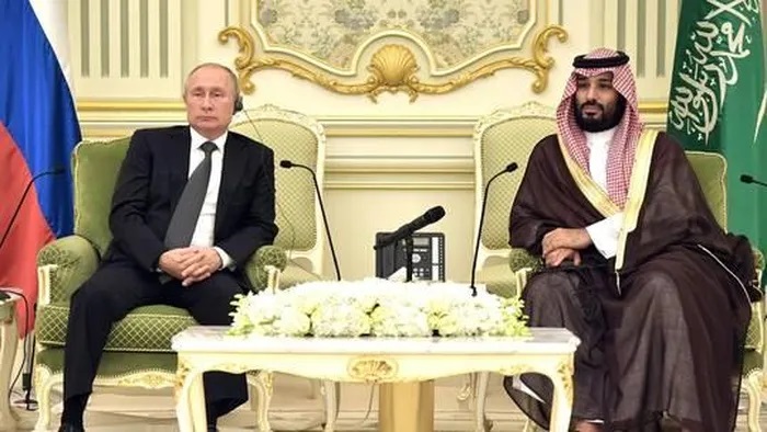 Tổng thống Nga điện đàm cùng Hoàng Thái tử Ả Rập Saudi