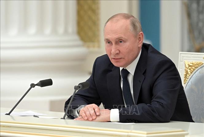 Ông Putin chúc mừng 'giải phóng thành công' Mariupol
