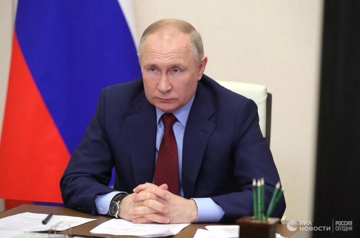 Tổng thống Putin ký sắc lệnh ''nóng'' trước giờ sáp nhập 4 tỉnh Ukraine vào Nga
