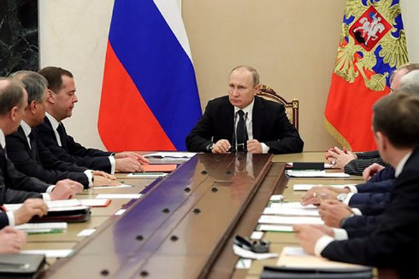 Mức thu nhập của Tổng thống Putin và các quan chức cấp cao Nga năm 2018 là bao nhiêu?