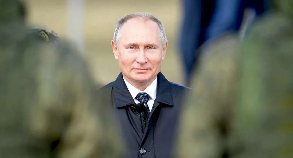 Vì sao ông Putin vẫn chưa phải là tướng?