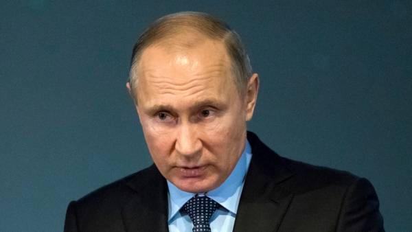Tổng thống Putin bất ngờ “trảm” hàng loạt tướng lĩnh