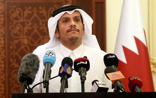 ''Oằn mình'' trước sức ép, Qatar bất ngờ đáp trả mạnh
