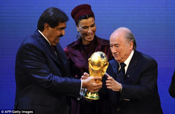 Qatar bị nghi hối lộ gần 1 tỷ USD cho FIFA để đăng cai World Cup 2022