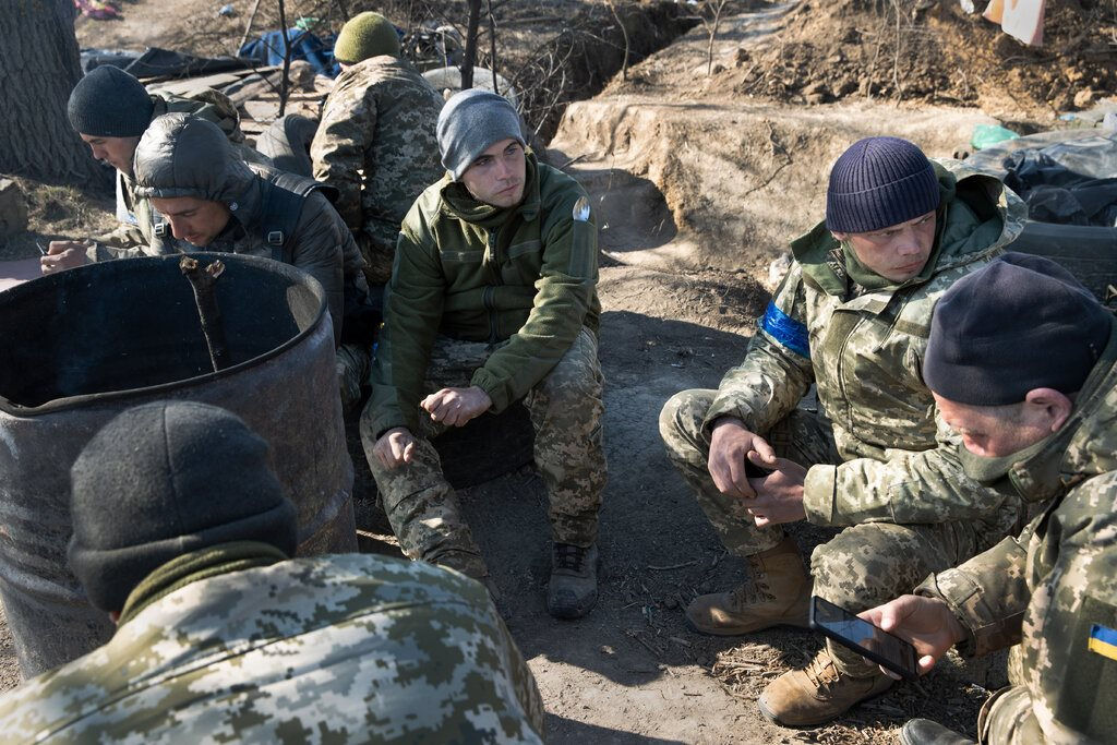 Vì sao Mỹ chỉ viện trợ nhỏ giọt cho Ukraine dù biết cuộc chiến kéo dài sẽ có lợi cho Nga?