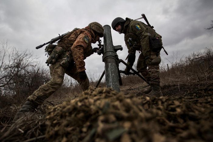 Ukraine hao tổn đạn dược với tốc độ chóng mặt, Mỹ và châu Âu chạy đua sản xuất vũ khí