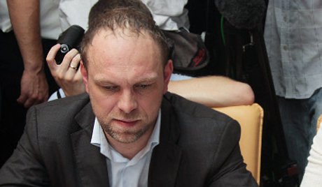 Cựu luật sư của bà Tymoshenko buôn bán nội tạng lính