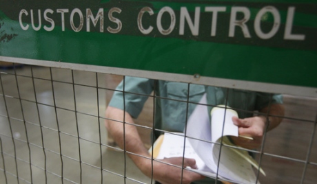 Hải quan Trung Quốc bắt giữ hơn 100 du khách Nga ở biên giới