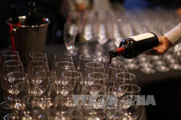 Nga giảm lượng rượu tiêu thụ 40% tính trên đầu người