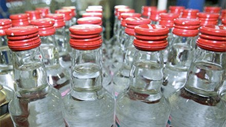 Uống phải rượu rởm, 21 người thiệt mạng