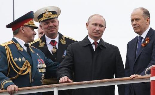 Putin: 15 năm cầm quyền-những bí mật chưa bao giờ tiết lộ