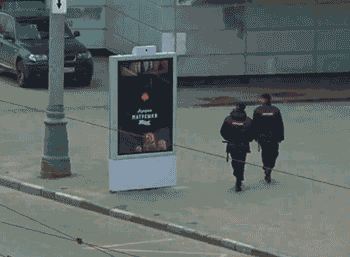 Banner quảng cáo thông minh biết 