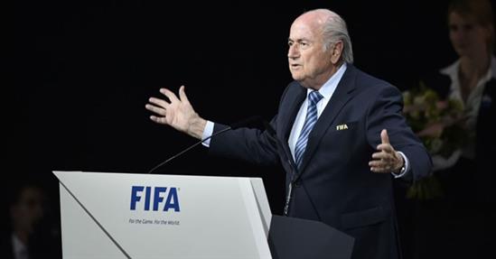 Chúc mừng ông Blatter, ông Putin hứa sẵn sàng hợp tác với FIFA