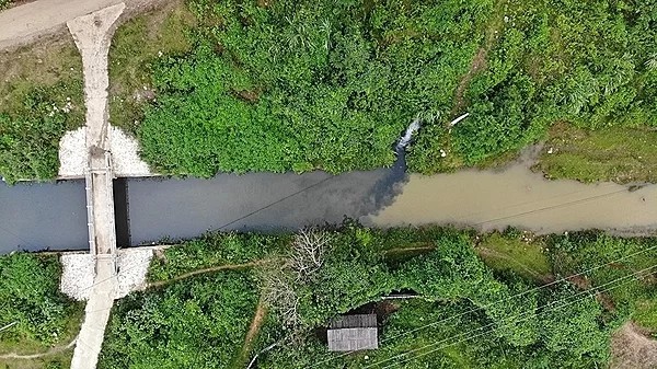 Ai thực sự đứng sau vụ đổ dầu thải vào nguồn nước Sông Đà?