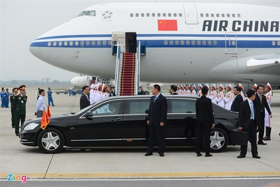 Cận cảnh xe Mercedes đón ông Tập Cận Bình tại Việt Nam