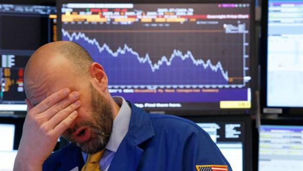 Chứng khoán Mỹ lao dốc, S&P về sát “thị trường gấu”