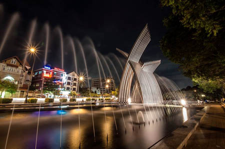 Chính phủ đề xuất lập 4 thành phố 