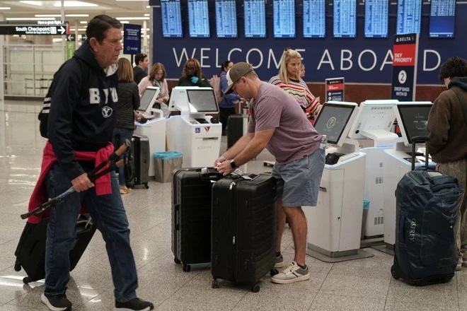 Hàng không Mỹ hỗn loạn, khủng hoảng vì hủy chuyến