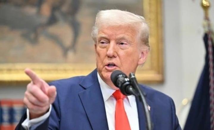 Ông Trump cắt giảm nhân viên CIA
