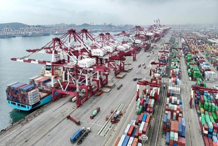 Trung Quốc tung tiếp đòn trả đũa, Mỹ chốt thuế quan 145%