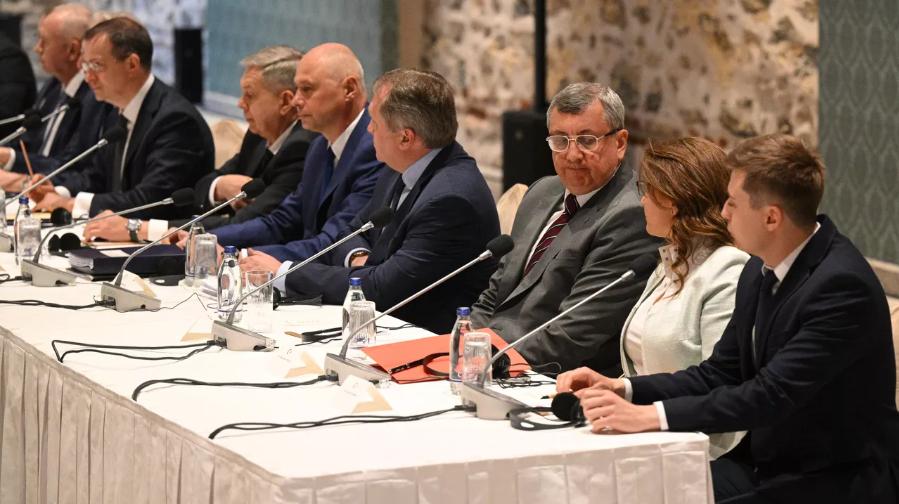 Chỉ cần Nga và Ukraina còn đối thoại, đã là cơ hội cho giải pháp chính trị