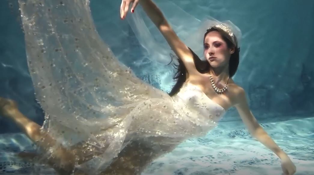 Video: Show diễn thời trang dưới nước 'có một không hai' tại Nga