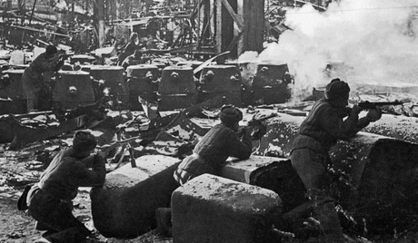 Người Việt tại Nga kỷ niệm 70 năm chiến thắng Stalingrad