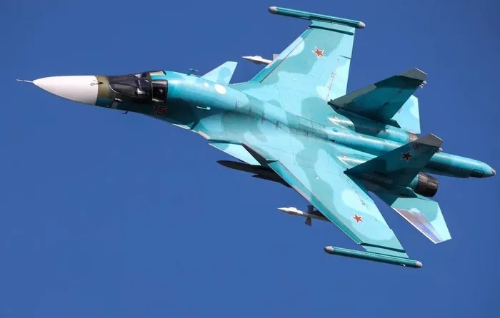Su-34 của Nga dùng tên lửa Kh-29 tấn công chính xác mục tiêu cách 30km