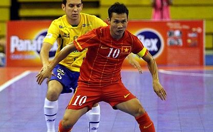 Futsal VN hạ đương kim vô địch thế giới Brazil