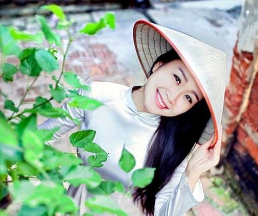 Phụ nữ nên lấy người yêu mình hay người mình yêu?