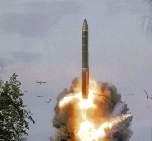 Khám phá sức mạnh tên lửa đạn đạo xuyên lục địa