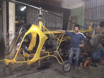 Trực thăng tự chế 200 triệu của người thợ rèn học hết cấp 2