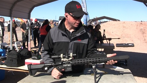 Nòng giảm thanh với thiết kế hình bát giác đặc biệt, trang bị cho súng trường tấn công