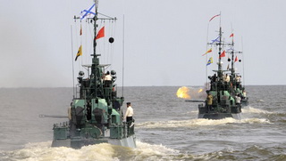 Hải quân Nga tăng cường tàu tấn công đổ bộ