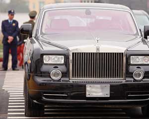 Siêu xe “hồi hương” chóng mặt