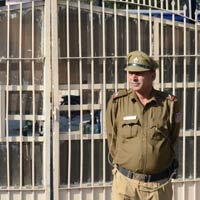 Ấn Độ: Bị cáo hiếp dâm tập thể chết trong tù