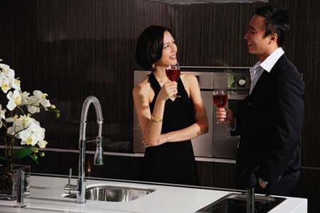 Ước chân ngắn lại để đỡ bị gạ tình