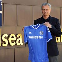 Chelsea – Mourinho: Cuộc đi săn bắt đầu