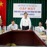 Chuyện sân Mỹ Đình: Mấy khi nhà có “cỗ”…
