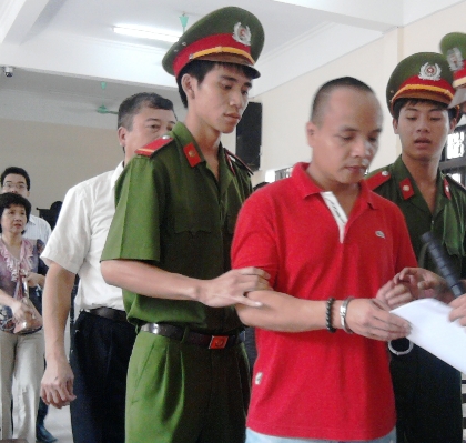 Mánh khóe của vị tổng giám đốc mới học hết lớp 5 lừa đảo 22 tỷ đồng