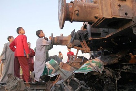 Vụ tai nạn làm 51 em nhỏ thiệt mạng ở Ai Cập: Bộ trưởng từ chức