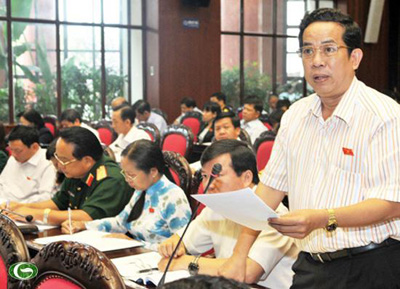 Quyền nhà nước quá lớn, làm méo mó thị trường bất động sản!?