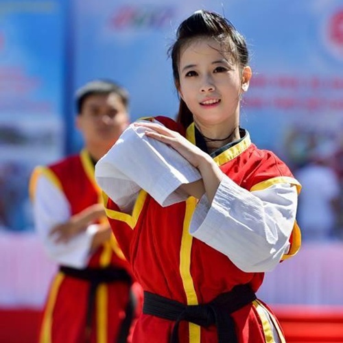 Nữ võ sỹ taekwondo đang khiến giới trẻ Việt 