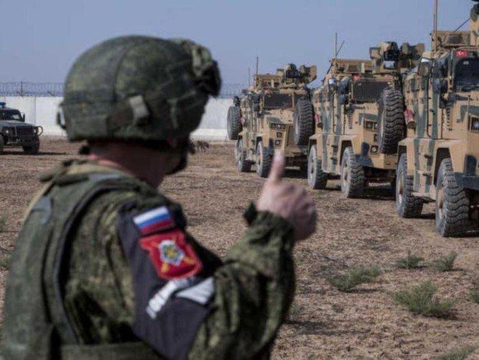 Lỡ tấn công ''nhầm'' vào Nga, Thổ đối mặt với ác mộng ở Syria?