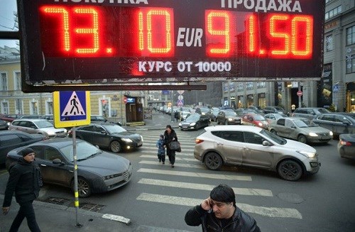 Rúp Nga - 'ngôi sao bất ngờ' trên thị trường tiền tệ
