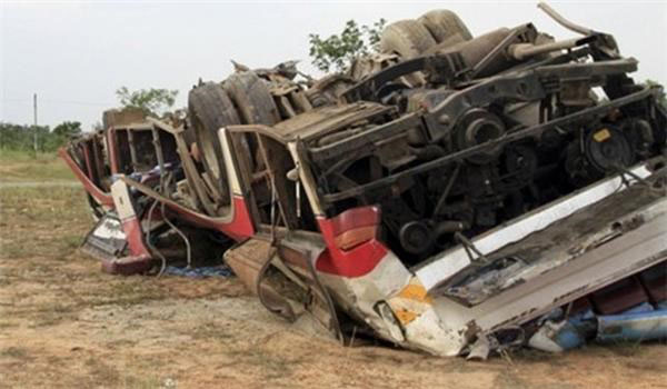 Tai nạn xe buýt thảm khốc tại Myanmar