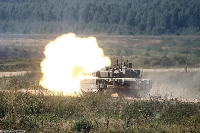 Nga tung tăng chiến đấu T-80BVM vào cuộc xung đột với Ukraine