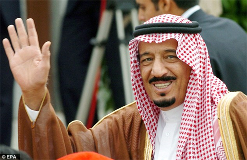 Dân Ả Rập Saudi “sướng điên” vì tân vương chi 40 tỷ USD mừng lên ngôi
