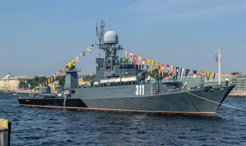 Nga công bố thiệt hại tàu chiến sau vụ đâm tàu hàng