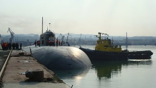 Tàu ngầm hạt nhân Nga bị cháy